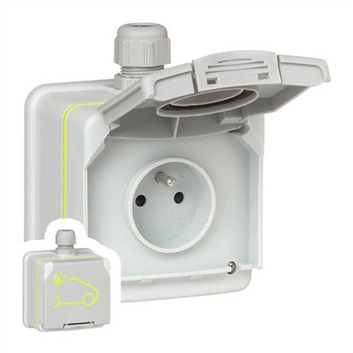 PRISE DE RECHARGE EN SAILLIE VE 3,2KVA PRISE DE RECHARGE EN SAILLIE VE 3,2KVA